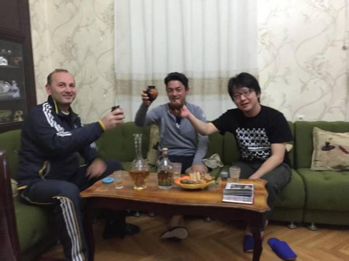 Giorgi'S Homestay Kutaisi Ngoại thất bức ảnh