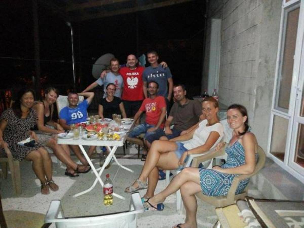 Giorgi'S Homestay Kutaisi Ngoại thất bức ảnh